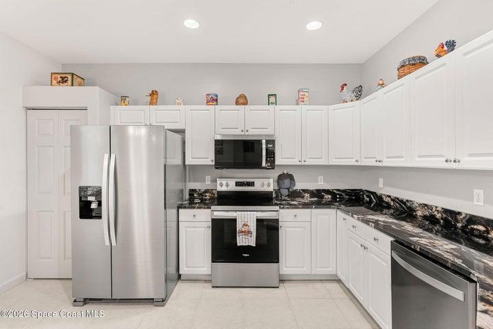 571 Gardendale Circle SE, Palm Bay, FL, 32909 photo 15