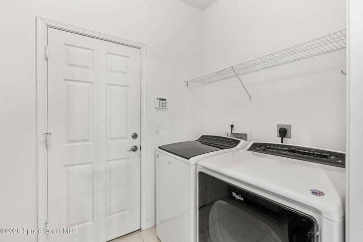 571 Gardendale Circle SE, Palm Bay, FL, 32909 photo 19