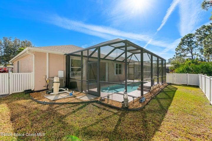 571 Gardendale Circle SE, Palm Bay, FL, 32909 photo 34
