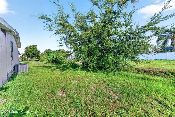 340 San Roberto Drive, Titusville, FL, 32780 photo 3