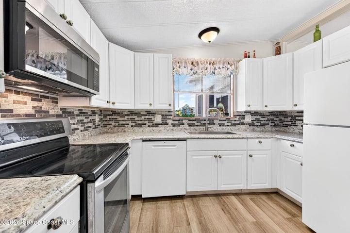 340 San Roberto Drive, Titusville, FL, 32780 photo 9