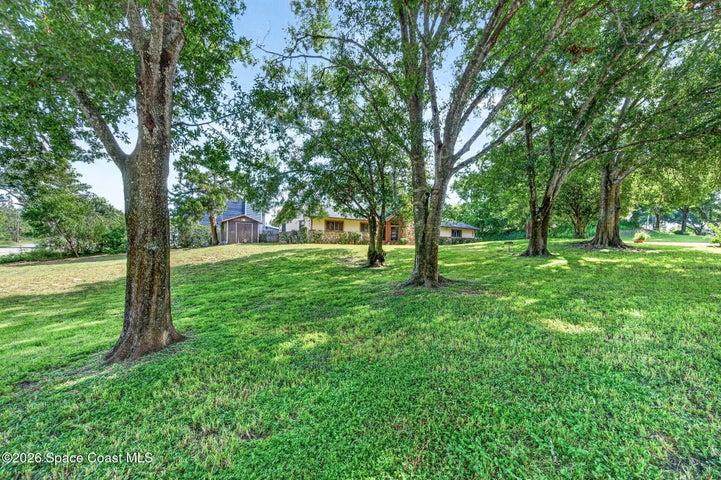 995 S Carpenter Road, Titusville, FL, 32796 photo 3