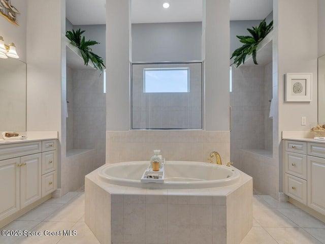 Primary bath with double vanities