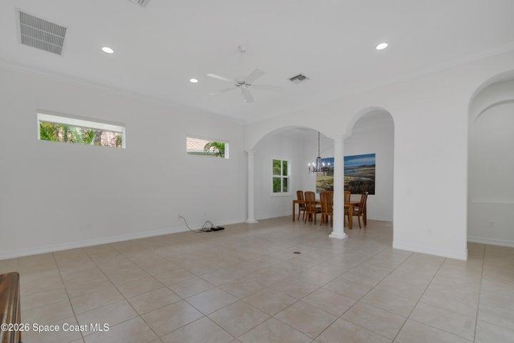 Living room to dining