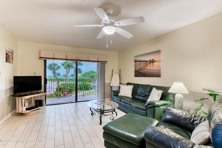 7520 Ridgewood Avenue 208, Cape Canaveral, FL, 32920 photo 4