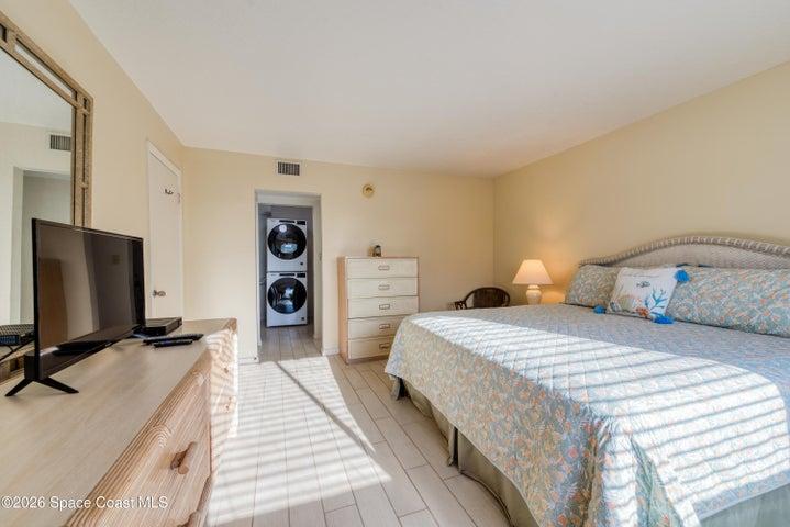 7520 Ridgewood Avenue 208, Cape Canaveral, FL, 32920 photo 13