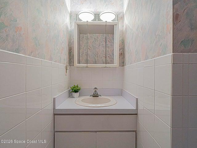 50 Woodland Drive 202, Vero Beach, FL, 32962 photo 16
