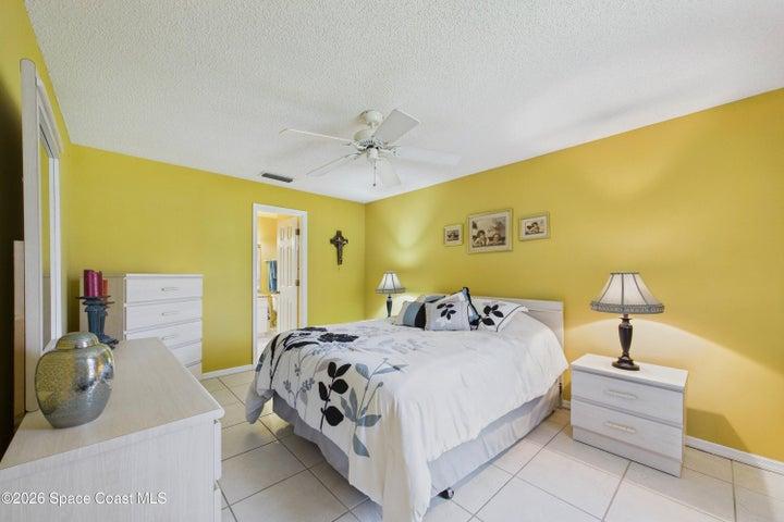 2800 Saint James Lane, Melbourne, FL, 32935 photo 12