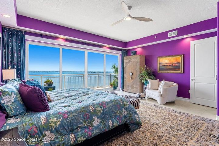 Primary Suite with balcony