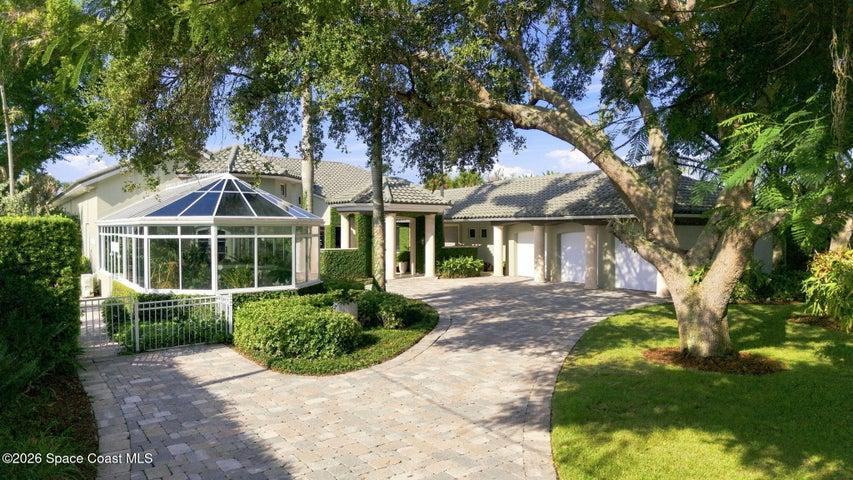 An oversized three-car garage with high ceiling height, thoughtfully designed to accommodate car lifts.