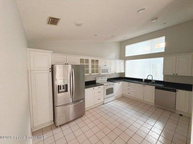 607 Brookwood Place, Melbourne, FL, 32940 photo 2