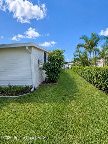 920 Hyacinth Circle, Barefoot Bay, FL, 32976 photo 4