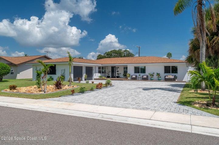 590 Sherwood Avenue, Satellite Beach, FL, 32937 photo 1