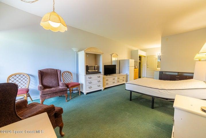 2180 Country Club Drive 219, Titusville, FL, 32780 photo 5
