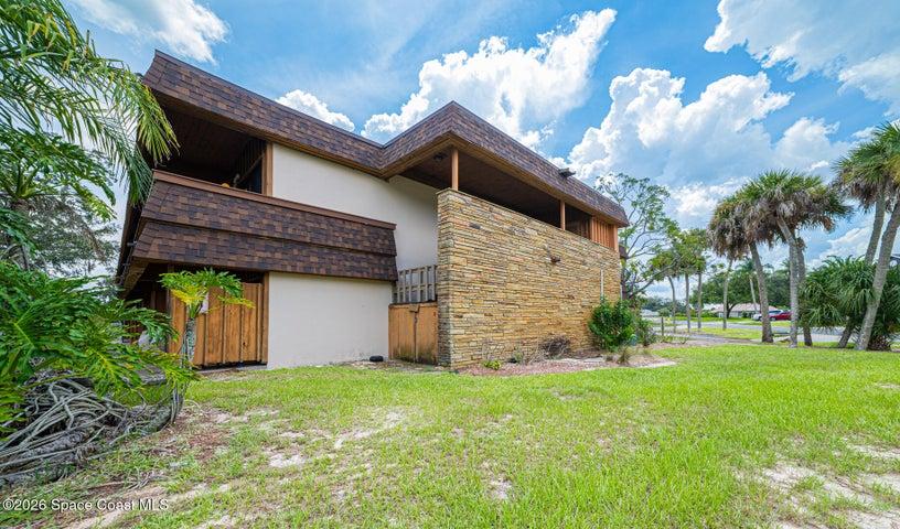 2180 Country Club Drive 219, Titusville, FL, 32780 photo 2