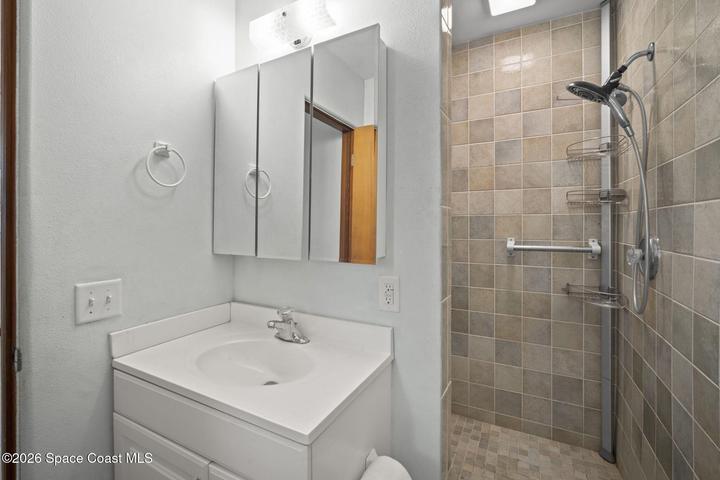 2414 Greenway Drive, Melbourne, FL, 32901 photo 12