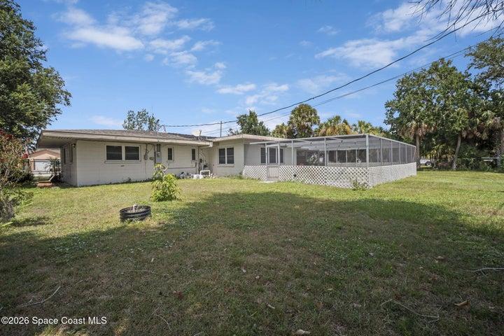 2414 Greenway Drive, Melbourne, FL, 32901 photo 18