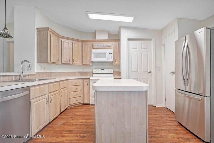 585 Outer Drive, Cocoa, FL, 32926 photo 7