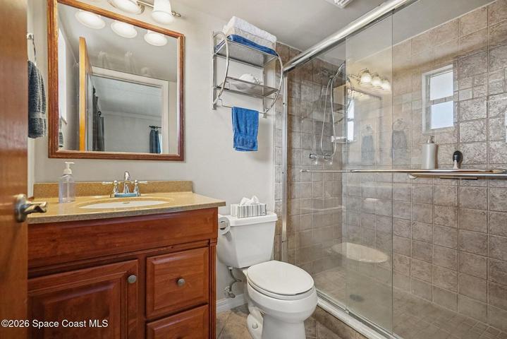Full tile shower in master bath