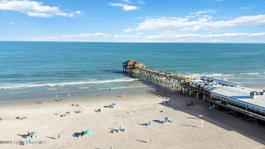 Enjoy year round waterfront dining