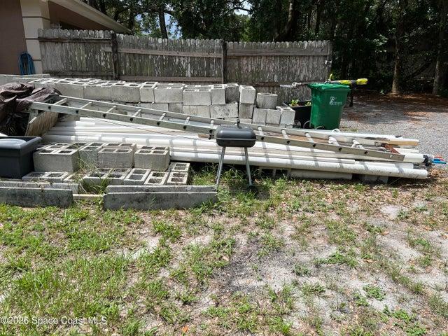 PVC PIPING IN 20' LENGTHS IN VARIOUS DIAMETERS UP TO 3"