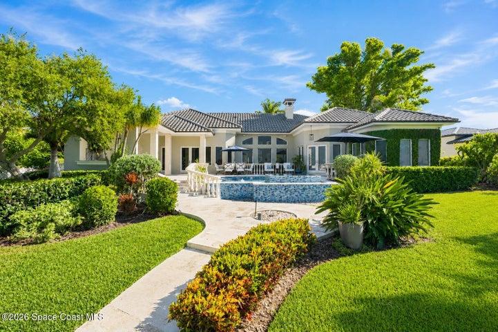 Stunning New Pool & Spa, Completed in 2025 By Pineapple Pools