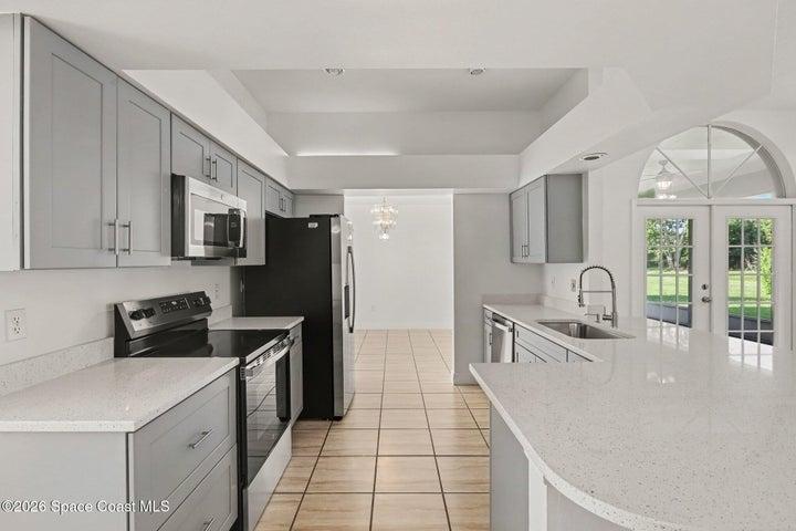 926 Pine Walk Court NE, Palm Bay, FL, 32905 photo 11