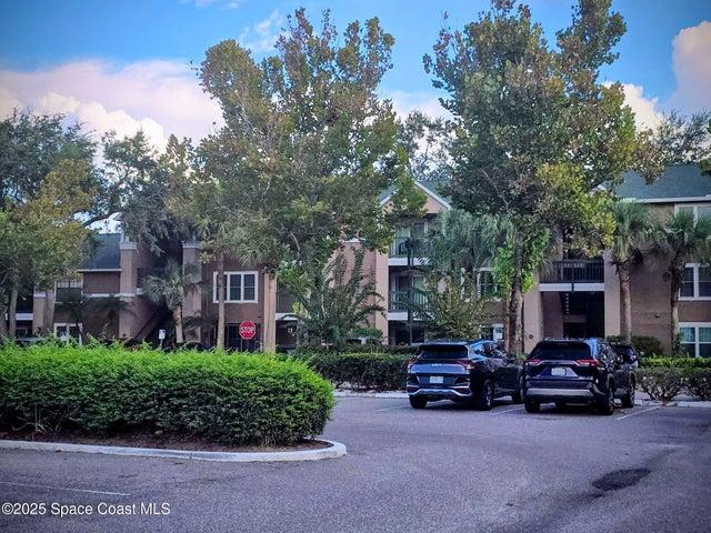 **Resort-Style Living – Move-In Ready 2BR/2BA Condo**