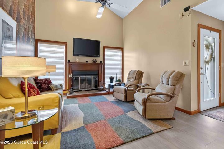 Front Sitting Room
