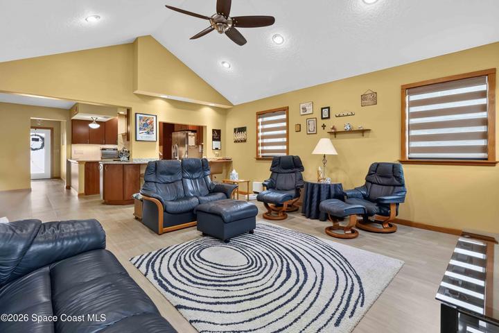 Living room 2