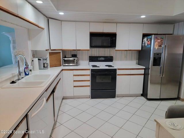 750 N Atlantic Avenue 1104, Cocoa Beach, FL, 32931 photo 17