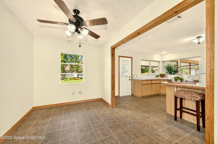 DINING AREA - can be used as an office/den.