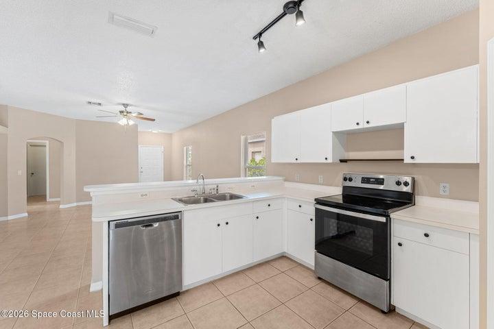 2432 Misty Way Lane, Melbourne, FL, 32935 photo 8