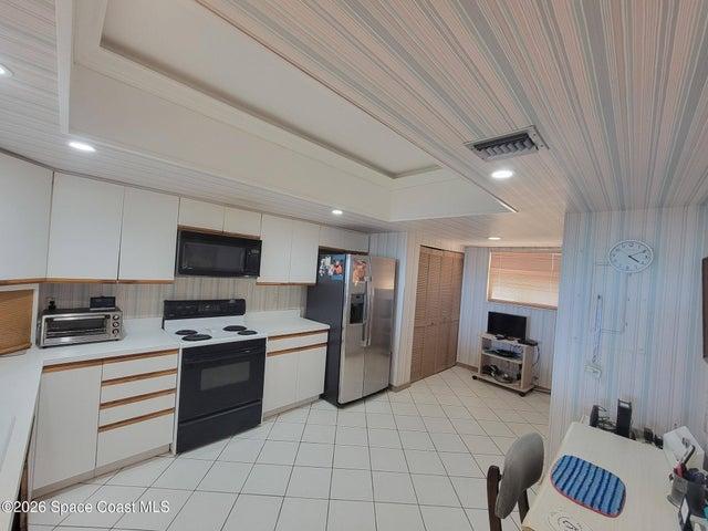 750 N Atlantic Avenue 1104, Cocoa Beach, FL, 32931 photo 18