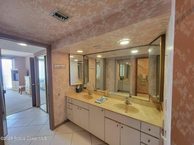 750 N Atlantic Avenue 1104, Cocoa Beach, FL, 32931 photo 22