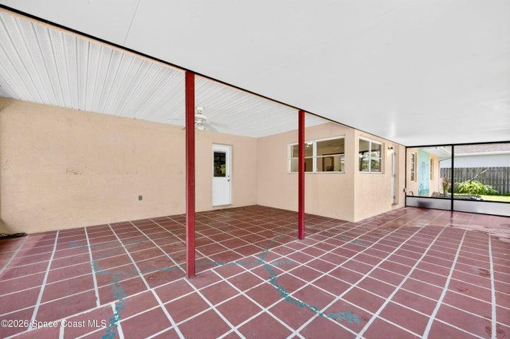 500+sf covered screened lanai overlooking a spacious backyard with room to create your own outdoor retreat.