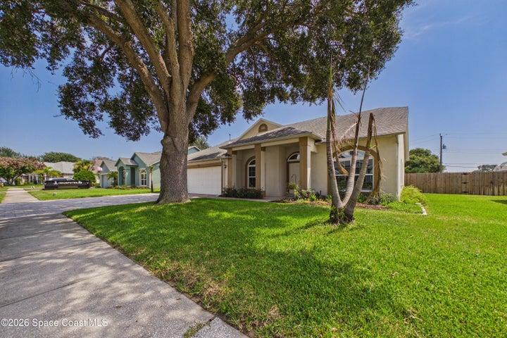 641 Heather Stone Drive, Merritt Island, FL, 32953 photo 4