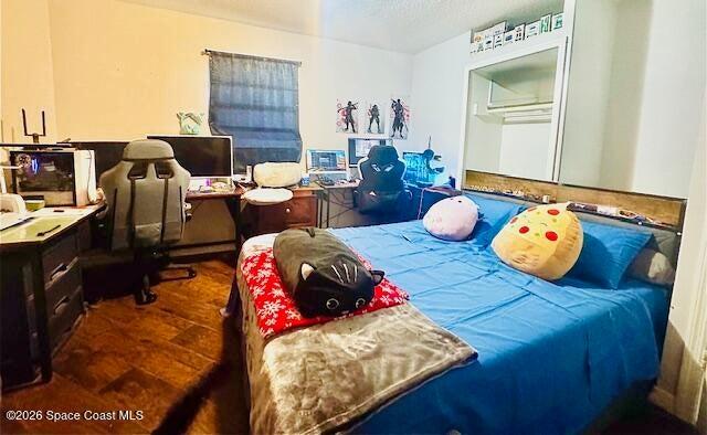 primary suite with plenty of room for king sized bed