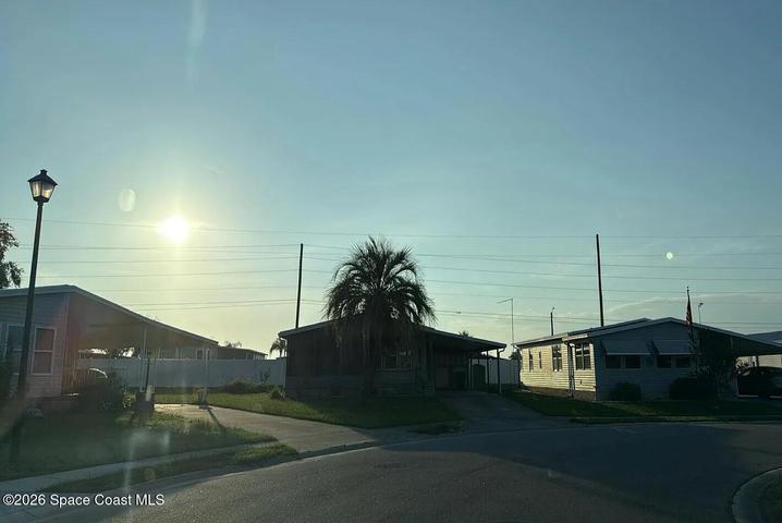 36435 Bonney Drive, Zephyrhills, FL, 33541 photo 4