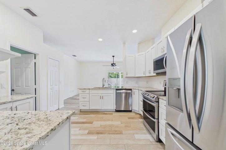 641 Heather Stone Drive, Merritt Island, FL, 32953 photo 14