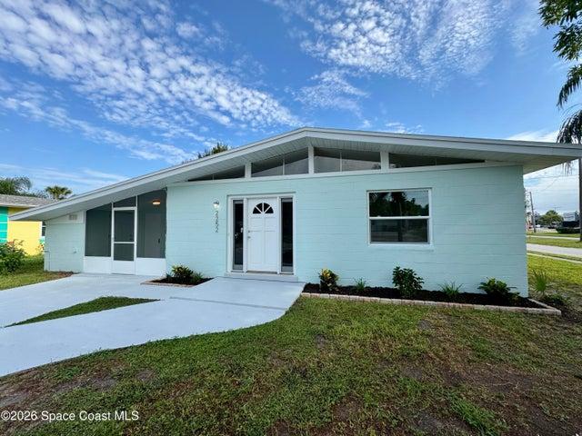 2252 Laden Road, Melbourne, FL, 32935 photo 2