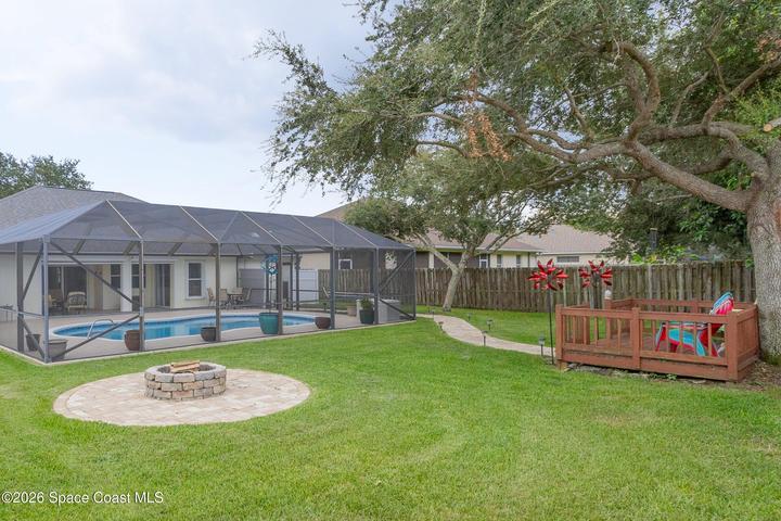 Firepit and deck sitting area