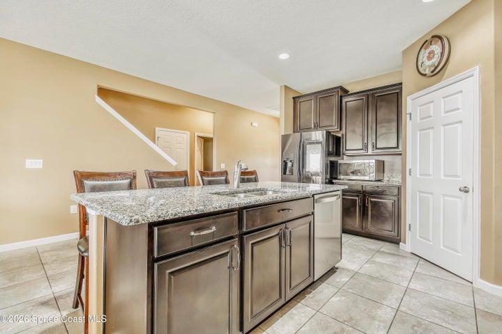 1124 Musgrass Circle, West Melbourne, FL, 32904 photo 8