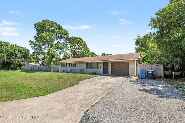 953 Cherokee Road SE, Palm Bay, FL, 32909 photo 3