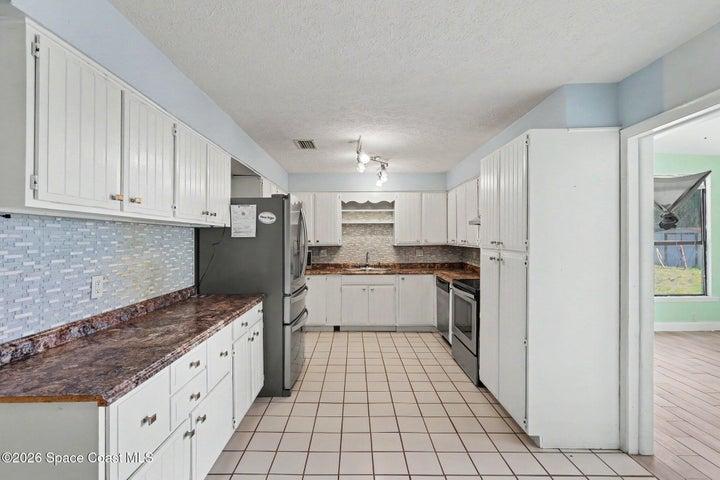 953 Cherokee Road SE, Palm Bay, FL, 32909 photo 12