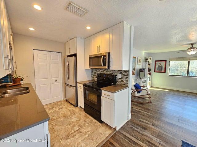 5 Fairway Drive 8, Cocoa Beach, FL, 32931 photo 12