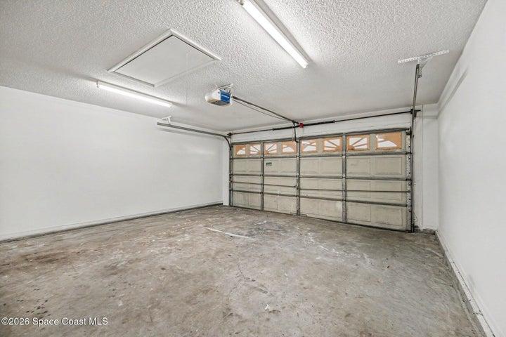 2 car garage