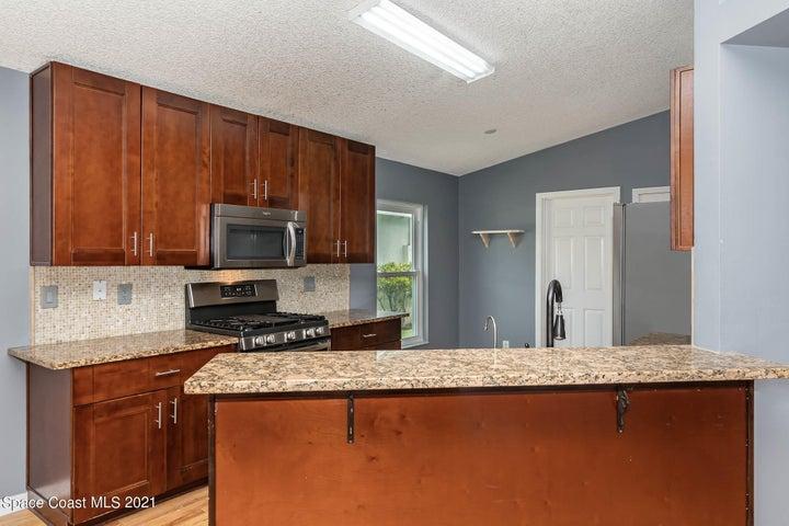 470 Wickham Lakes Drive, Melbourne, FL, 32940 photo 5
