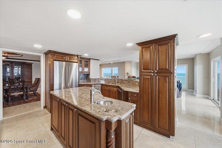 989 N Highway A1a 6, Indialantic, FL, 32903 photo 10