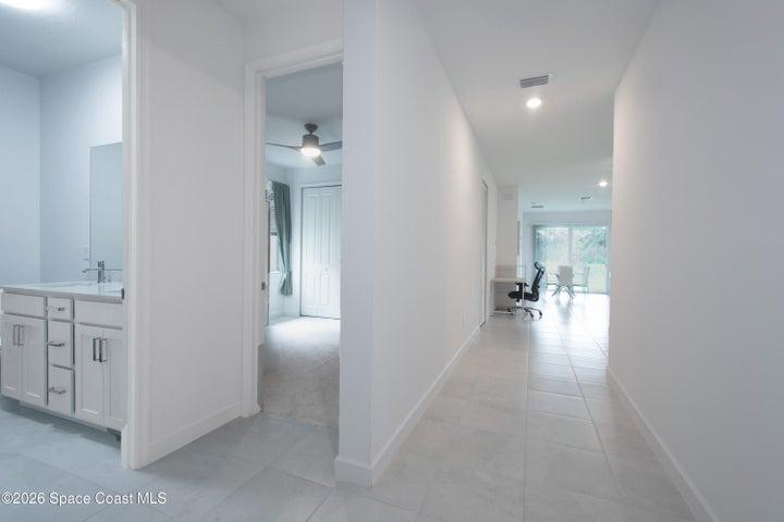 560 Veridian Circle NW, Palm Bay, FL, 32907 photo 8